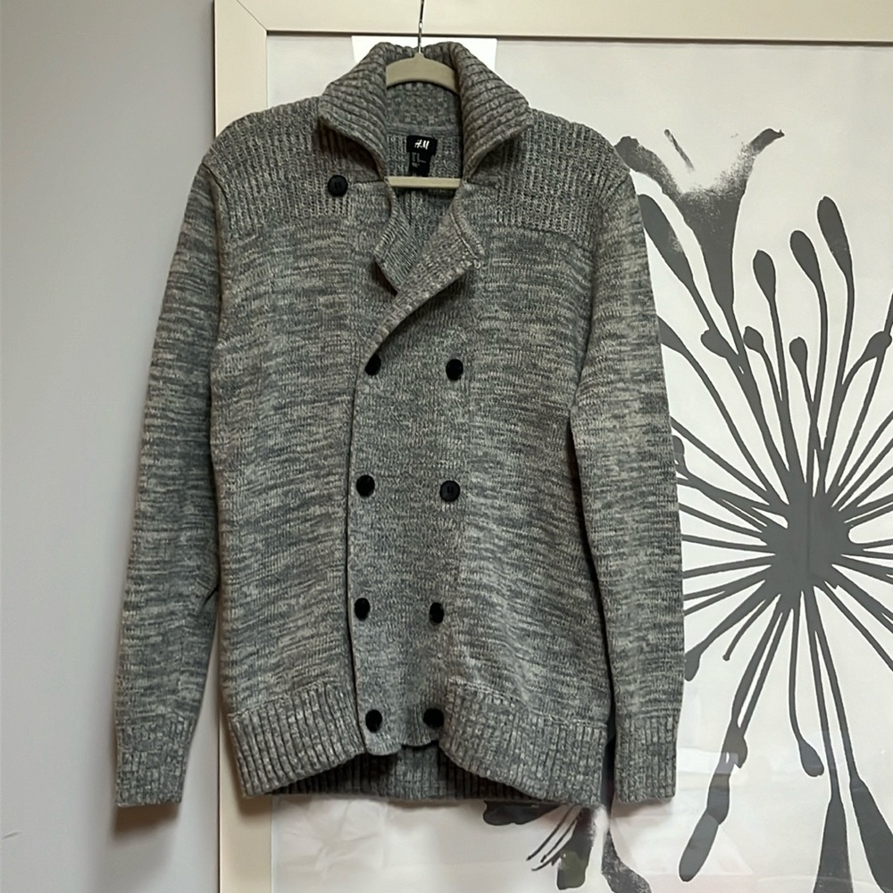 Beautiful men’s “grandpa sweater” wool blend, H&M size M